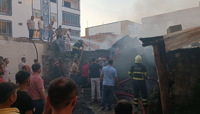 Diyarbakır'da tandırda yangın!