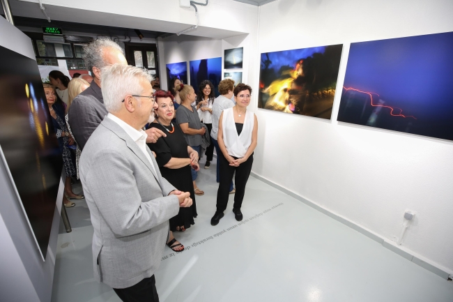 “Tükenmez Umut Mavisi” sergisi Fotoğraf Müzesi’nde açıldı