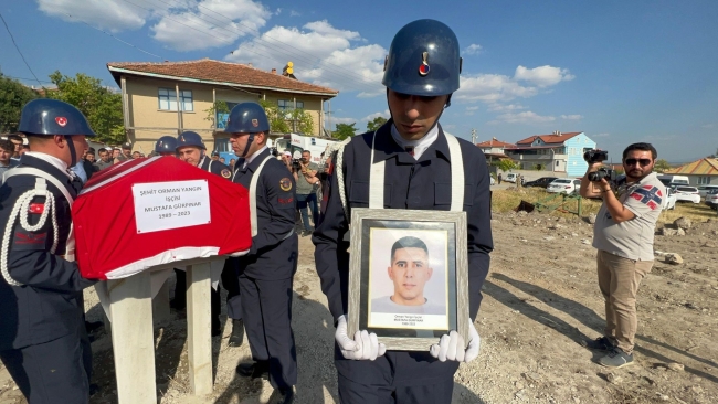 Yangında yaralanan orman işçisi şehit düştü