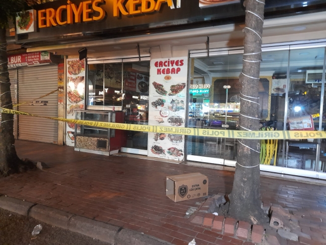 İstanbul'da iki grup arasında silahlı kavga