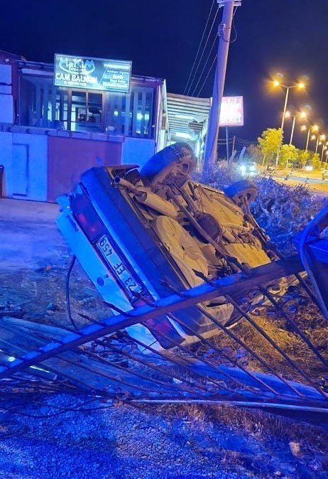 Elazığ'da otomobil takla attı: 1 yaralı
