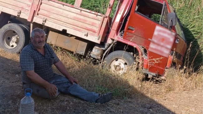 Husumetlilerinin üzerine kamyonet sürdü:1 ölü, 5 yaralı