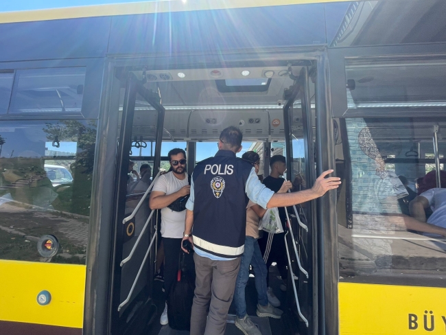 Bursa'da yabancı uyruklulara denetim
