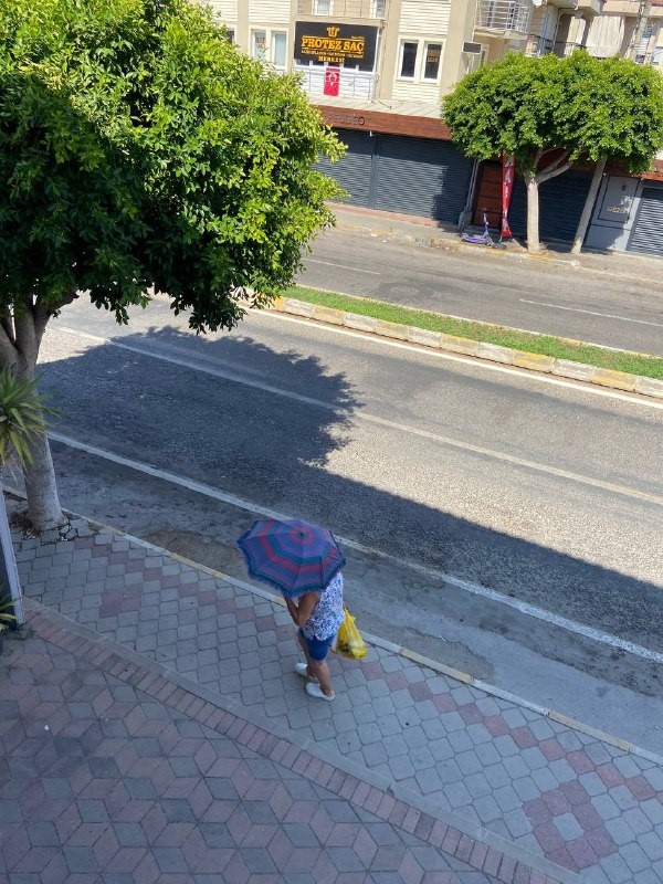 Fethiye'de sıcak hava sokakları boşalttı