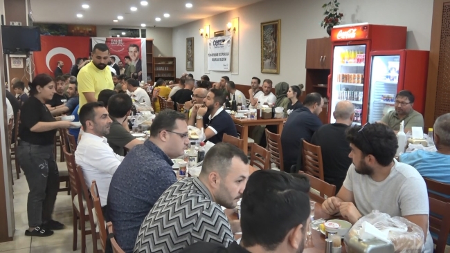 Türkiye Tekvando Federasyon başkan adayı Tanrıkulu, Bursalı sporcularla buluştu