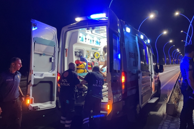 İki grup arasında silahlı kavgada kan aktı