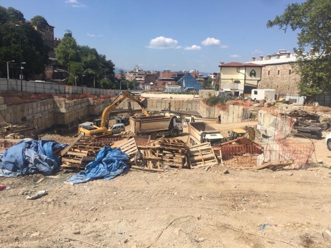 Başkan Aktaş Bursalı yazarlarla kentsel dönüşüm turunda