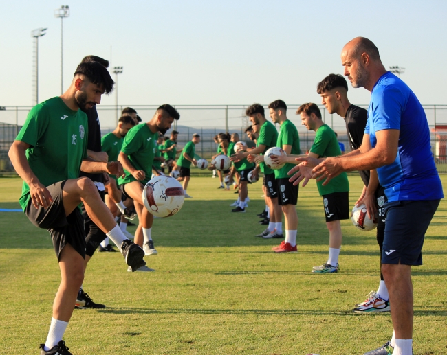 Bornova FK, Afyon'da kampa girdi