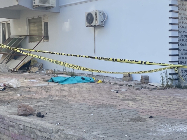 Kahramanmaraş’ta çatıdan düşen çocuk öldü