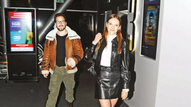 Umut Evirgen ve Alina Boz Yunanistan'a gitti