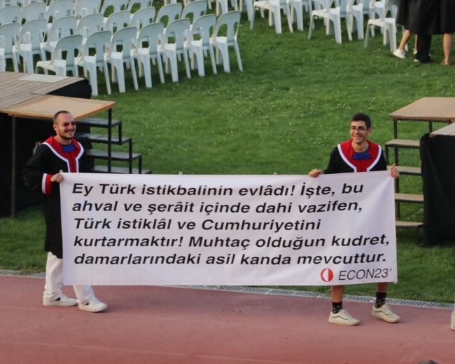 ODTÜ, 2022-2023 eğitim öğretim yılı mezunlarını verdi