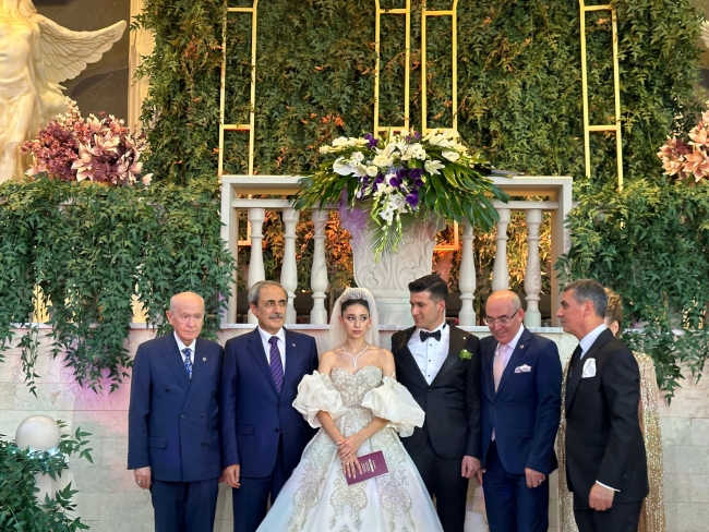 Bahçeli Ankara'da nikah şahidi oldu