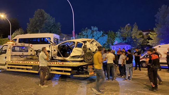 Diyarbakır’da zincirleme kaza: 5 yaralı