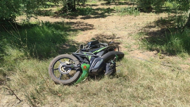 Orhangazi'de motosiklet ile tır çarpıştı: 2 ağır yaralı