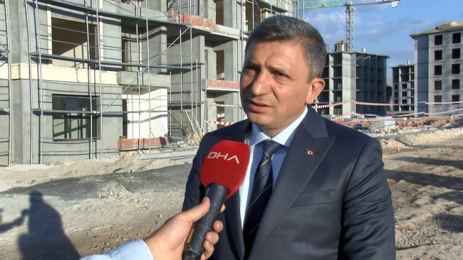 Ağır hasarlı binalar patlatılarak yıkılacak