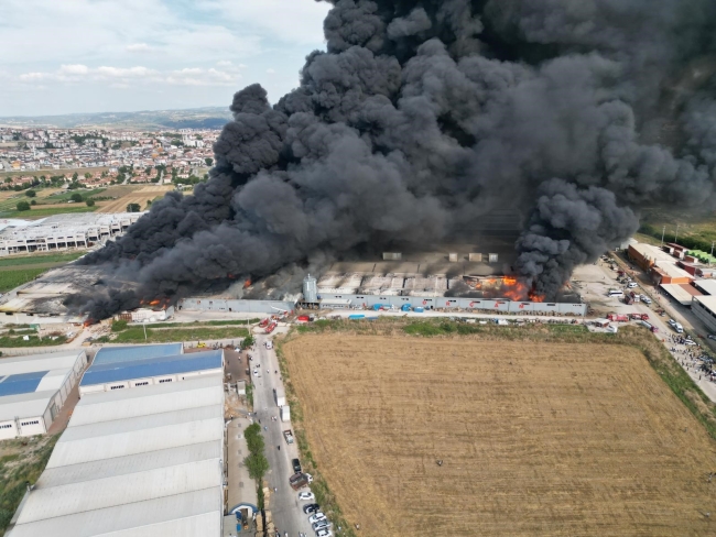 Bursa'da fabrika yangınında zarar gören firmalar açıklandı