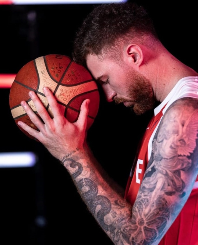 Bursasporlu Onuralp'ten NBA mesajı