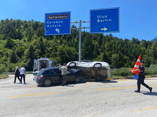 Karabük'te feci kaza: 1 ölü, 8 yaralı