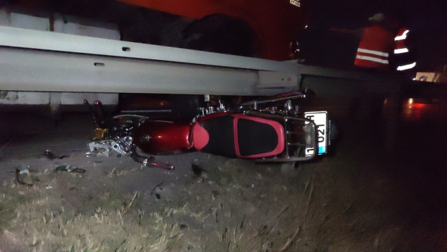 Bursa'da TIR ile bariyer arasına sıkışarak can verdi