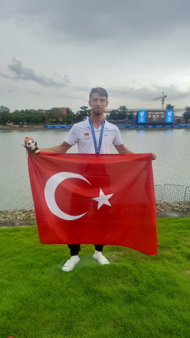Milli kürekçilerden, Dünya Üniversite Yaz Oyunları'nda madalya