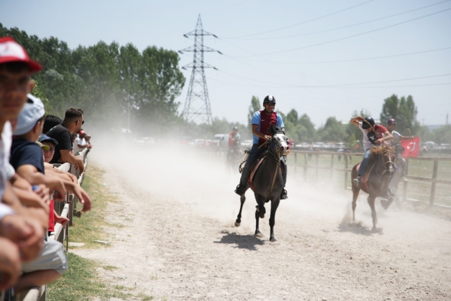 Kütahya'da Rahvan At Yarışları