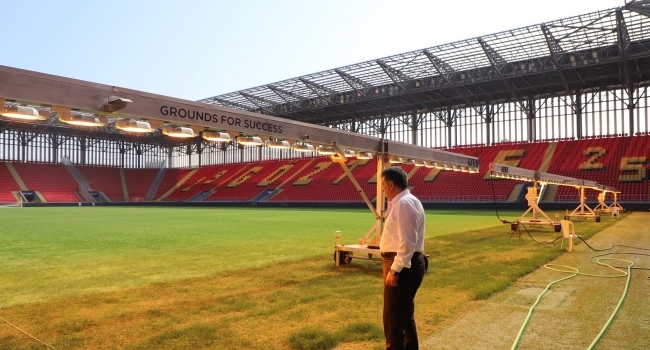 Göztepe'de stadyum krizi