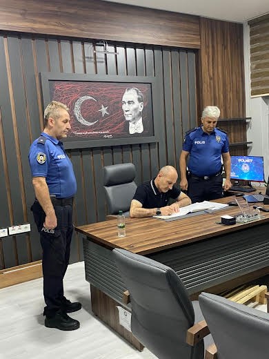 Bursa İl Emniyet Müdürü Zaimoğlu Polis Merkez Amirliklerini denetledi