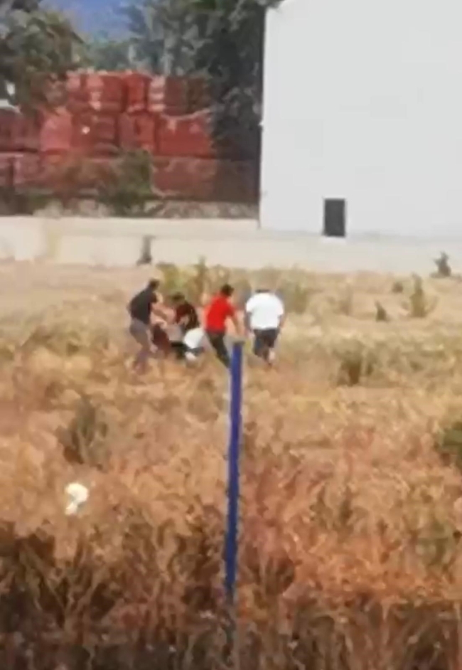 Bursa'da tarlada çıkan yangın kavgaya dönüştü