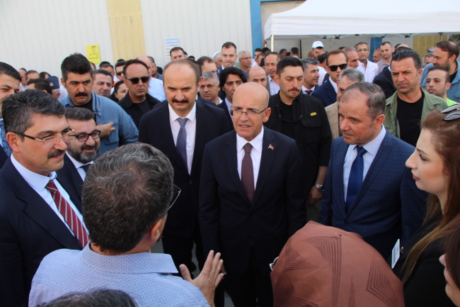 Bakan Şimşek: "Bütün politika araçlarını kullanacağız"