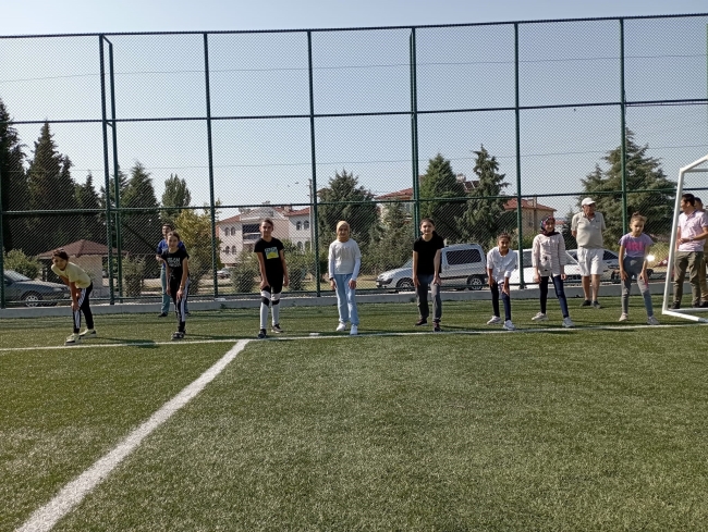 Gediz İlçe Müftülüğünden kız öğrenciler için sportif turnuva