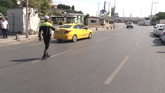 Denetime takılan sürücü zor anlar yaşattı