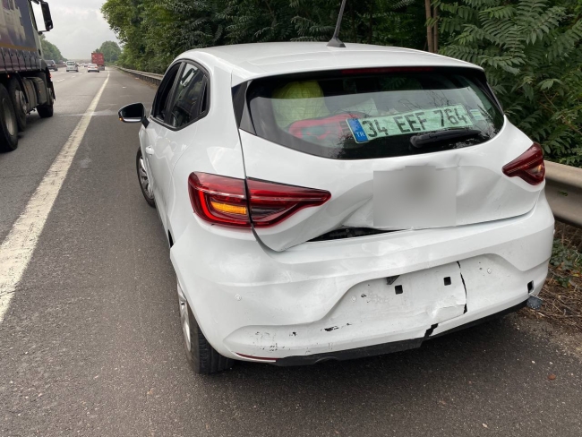 İstanbul'da zincirleme trafik kazası: 3 yaralı