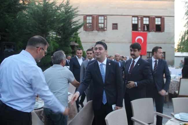 MHP'li Özdemir: "Bazı ilçelerimizde değişim olacaktır"