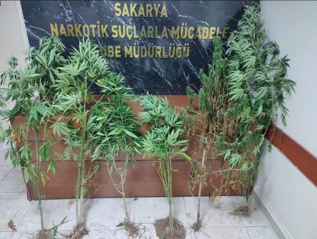 Polisten uyuşturucu tacirlerine geçit yok