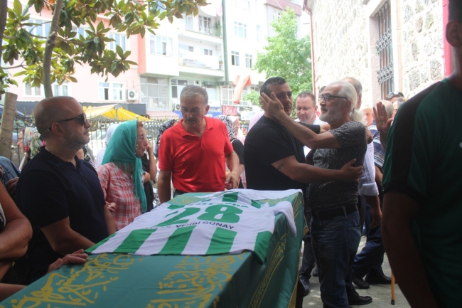 Göreleli futbolcu Vehbi Günay son yolculuğuna uğurlandı