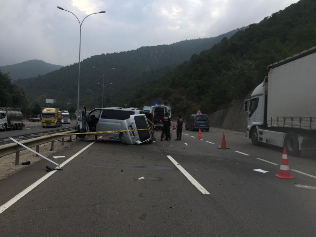 Düğün dönüşü korkunç kaza: 14 yaralı