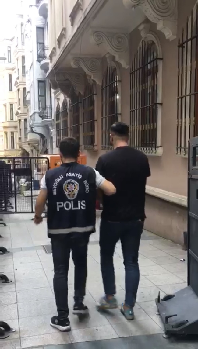 Kısa mesafe cinayeti! Yolcuyu döverek öldürdü