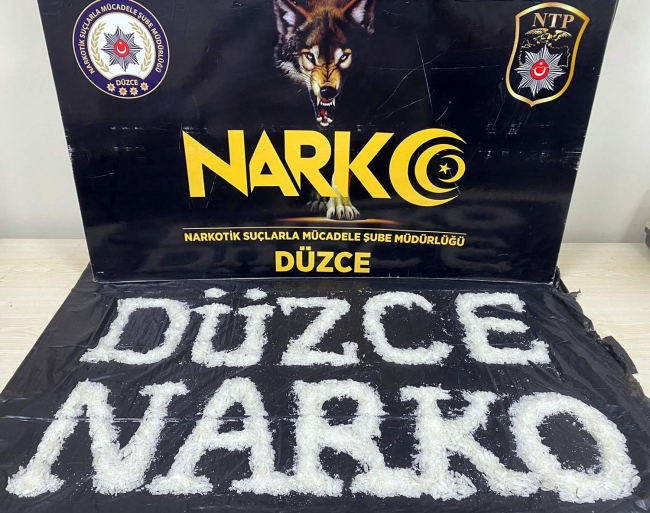 Kaçan araçta uyuşturucu ele geçirildi