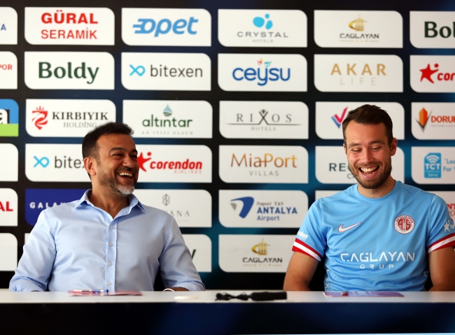 Naldo Pereira ve Sander Van de Streek, Antalyaspor’da