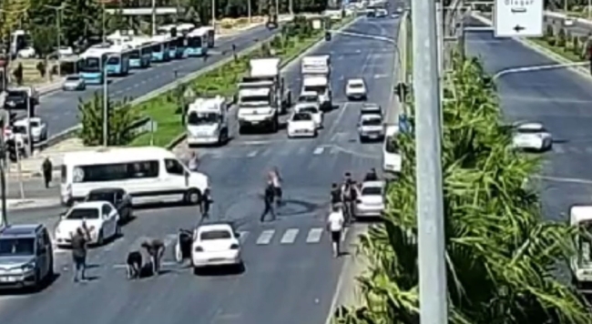 Kahramanmaraş’ta iki otomobil çarpıştı: 5 yaralı
