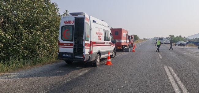 İzmir’de otomobil şarampole uçtu: 2 ölü