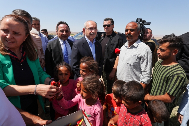 Kılıçdaroğlu: "Siyaset kendi ülkesine sahip çıkmak demektir"