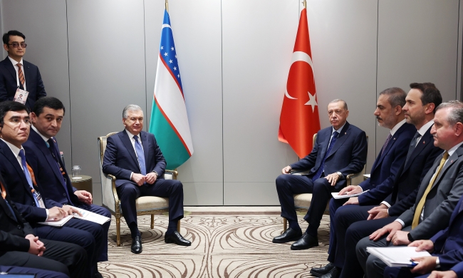 Cumhurbaşkanı Erdoğan, Özbek mevkidaşı ile görüştü