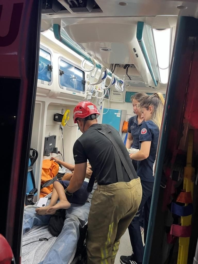 Bandırma-Bursa kara yolunda feci kaza: 6 yaralı