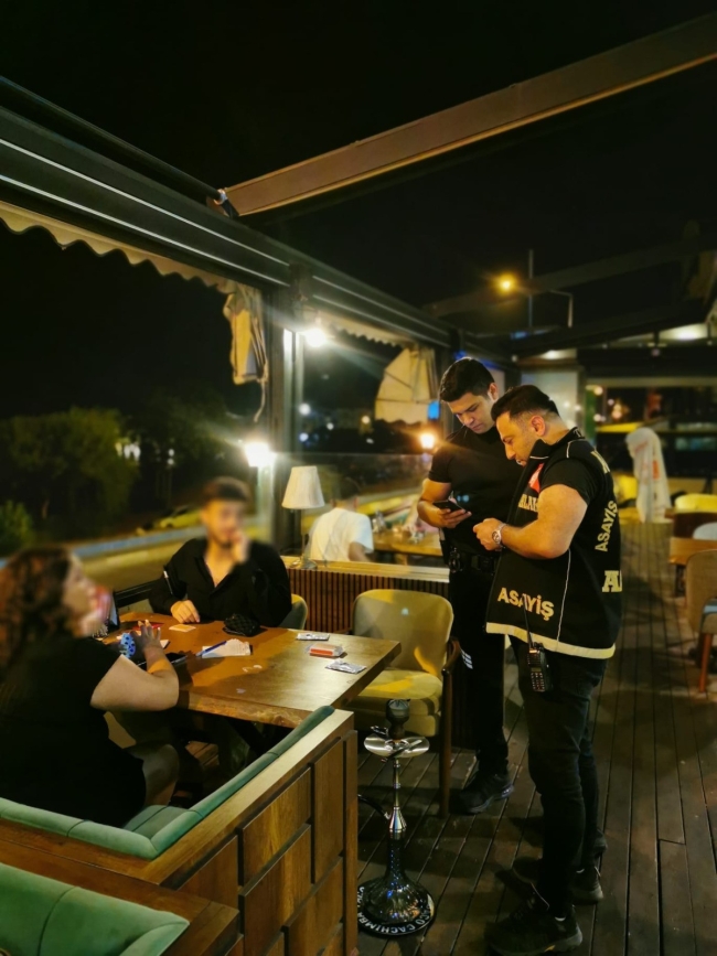 Antalya'da aranan 11 firari yakalandı