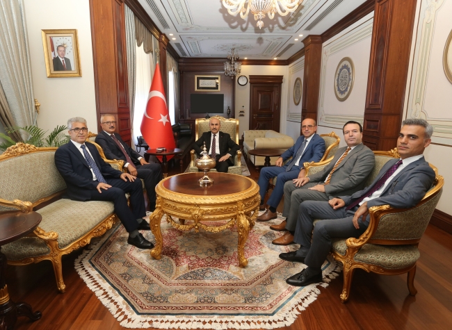 Bursa Valisi Demirtaş, çiçek yerine bağış istedi