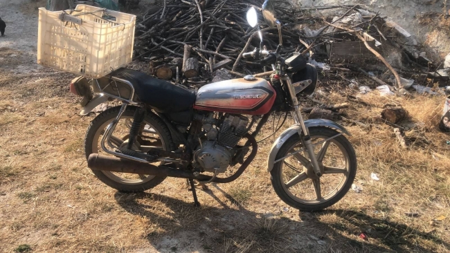 Çaldığı motosikletle kıskıvrak yakalandı