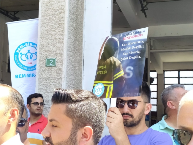 Bursa'da itfaiyecilere yönelik saldırı tepki topladı