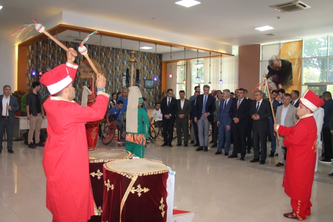Bakan Tekin: Deprem bölgesinde eğitim sorunsuz başlayacak