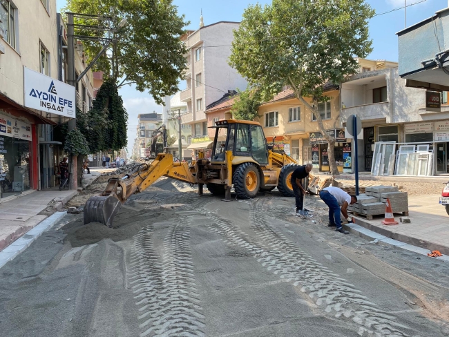 Karacabey'de altyapı yenileniyor
